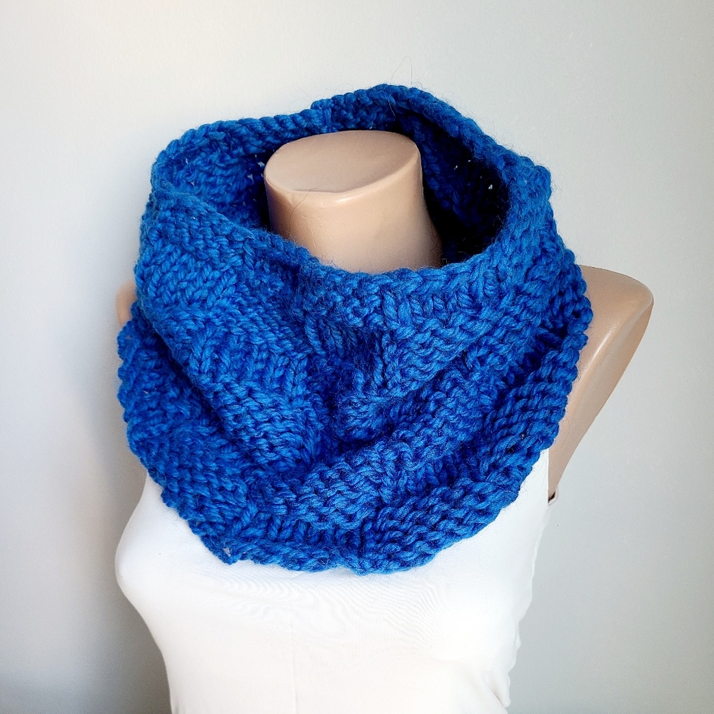 New Handmade Blue Scarf